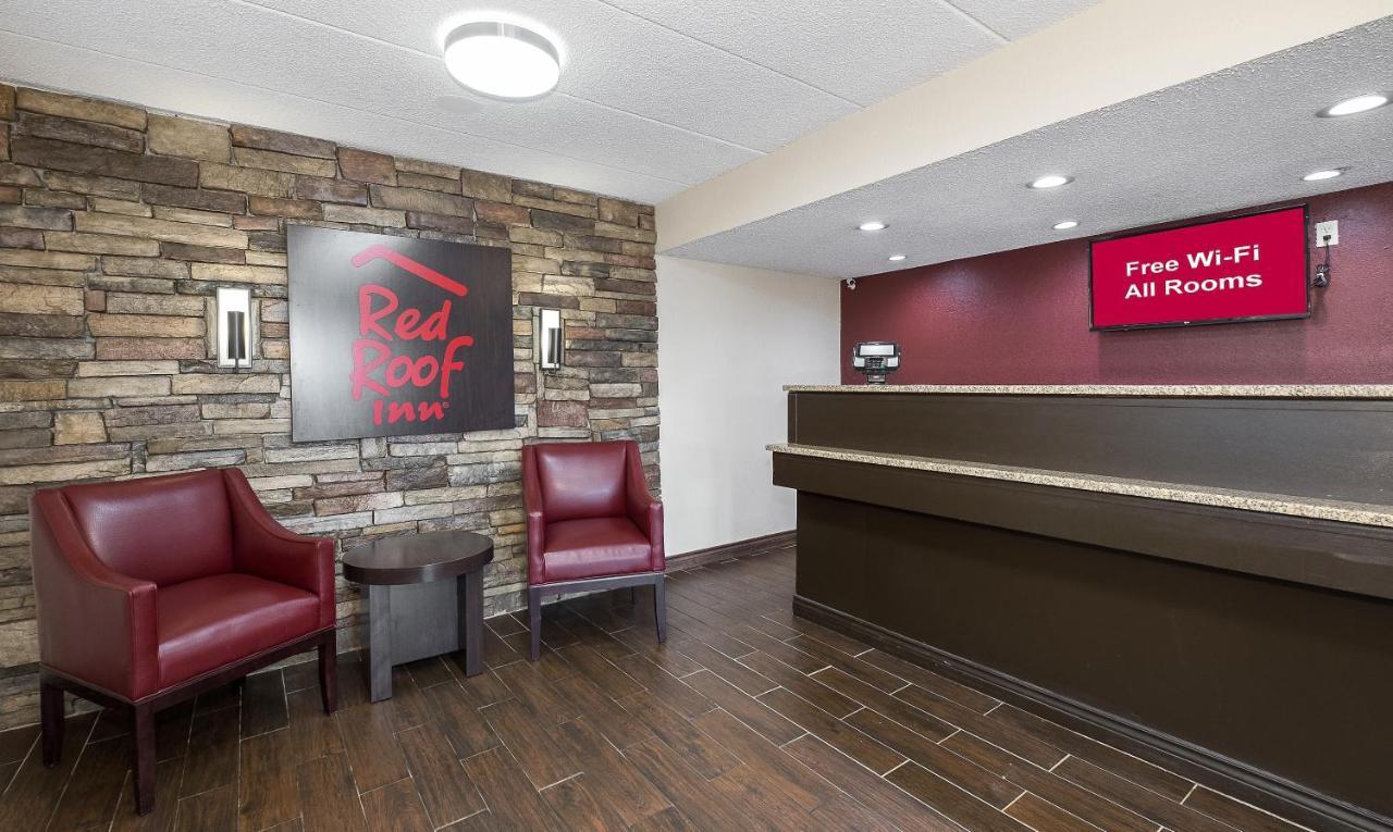Red Roof Inn Cincinnati East - Beechmont Cherry Grove Eksteriør billede