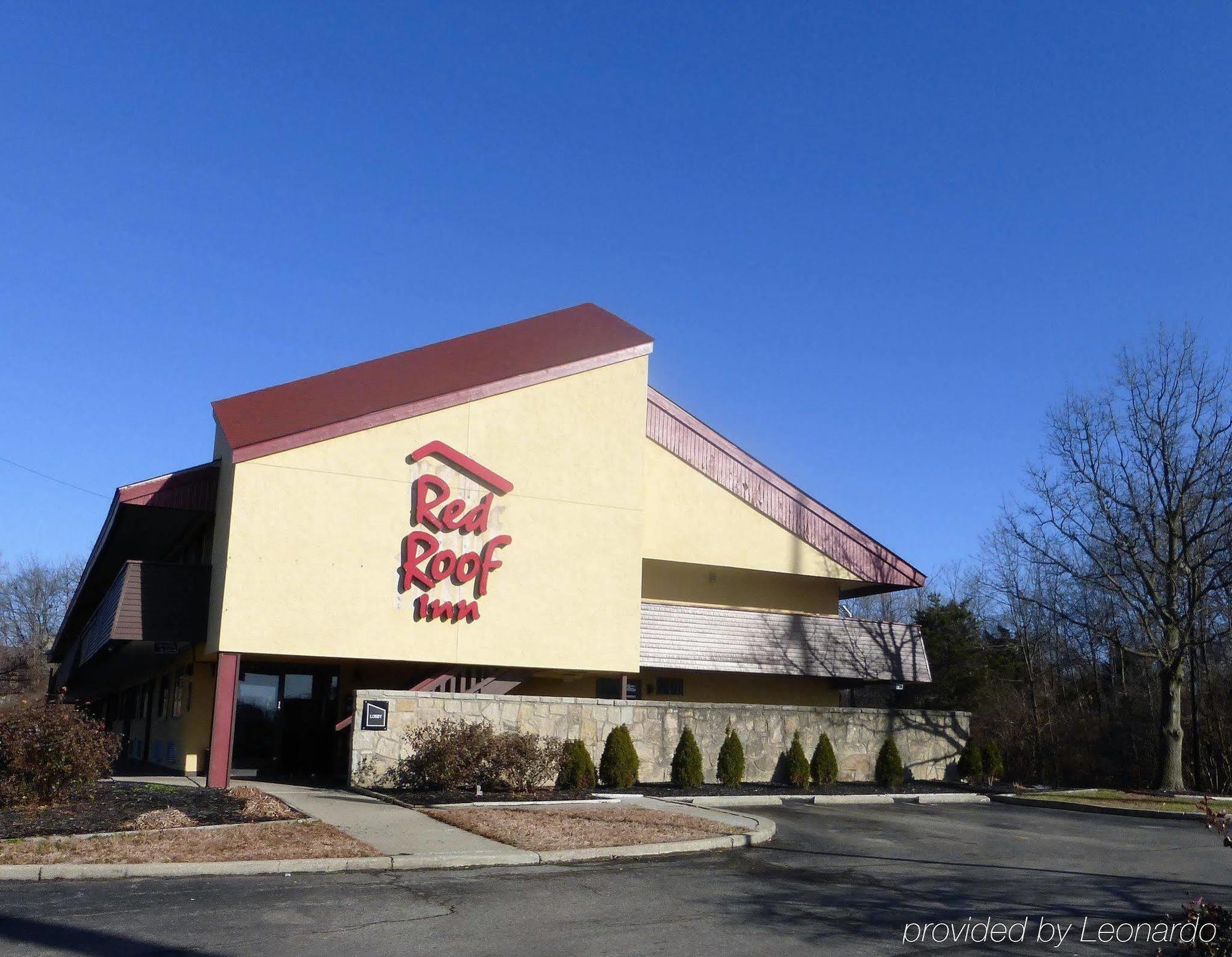 Red Roof Inn Cincinnati East - Beechmont Cherry Grove Eksteriør billede
