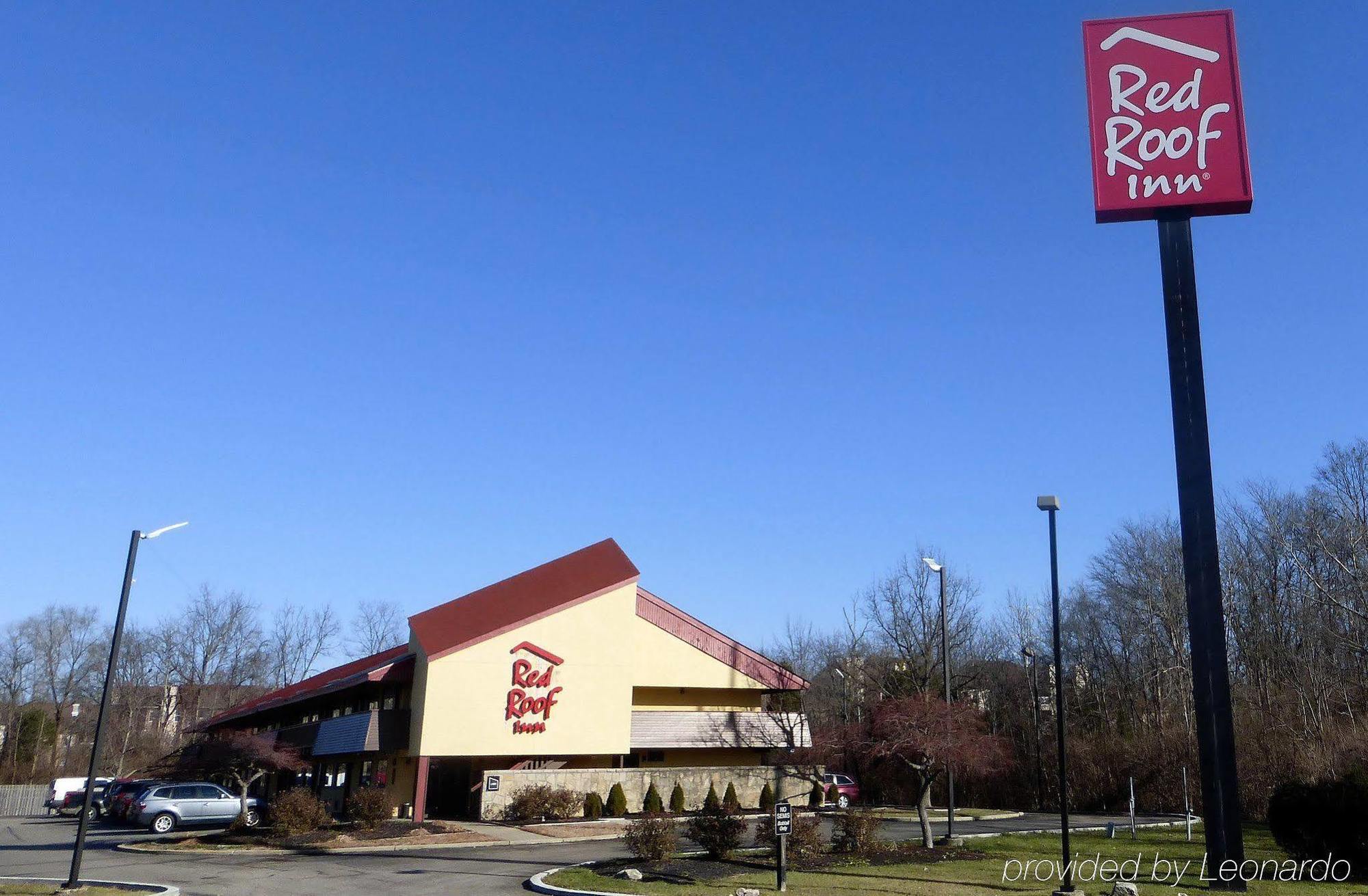 Red Roof Inn Cincinnati East - Beechmont Cherry Grove Eksteriør billede